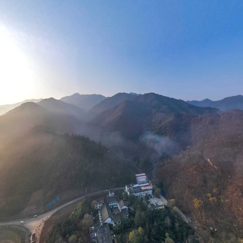 洛阳九龙山温泉度假村