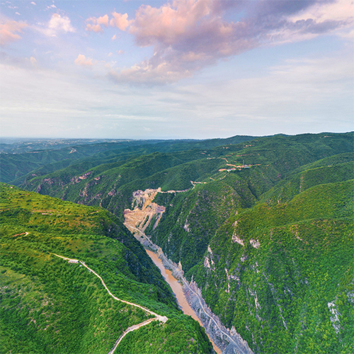 咸阳关中大峡谷