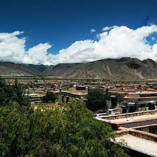 西藏杰德秀古镇