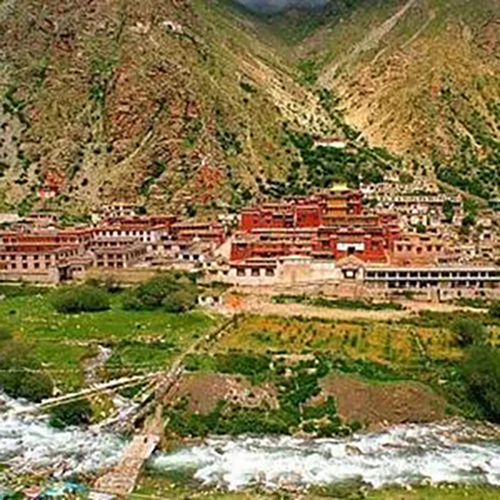 西藏楚布寺