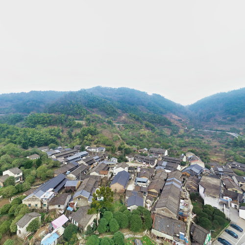 奉化雪窦山西坑村全景图