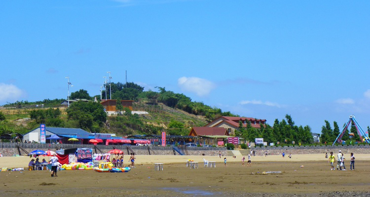 洋沙山,宁波市著名海滩旅游风景区,位于浙江省宁波市北仑区春晓街道