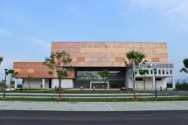 浙江工商大学杭州商学院桐庐校区