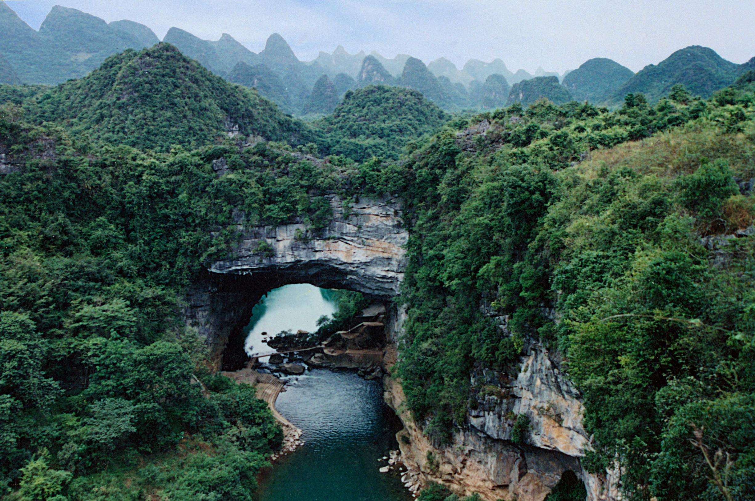 柳州香桥岩溶国家地质公园-vr全景城市